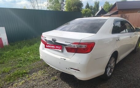 Toyota Camry, 2014 год, 1 810 000 рублей, 37 фотография
