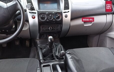 Mitsubishi Pajero Sport II рестайлинг, 2012 год, 1 200 000 рублей, 7 фотография