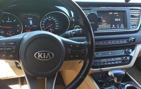 KIA Carnival III, 2020 год, 3 100 000 рублей, 10 фотография