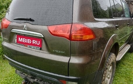 Mitsubishi Pajero Sport II рестайлинг, 2012 год, 1 200 000 рублей, 9 фотография