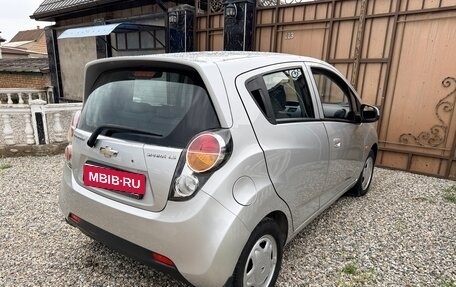 Chevrolet Spark III, 2012 год, 650 000 рублей, 4 фотография