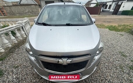Chevrolet Spark III, 2012 год, 650 000 рублей, 2 фотография
