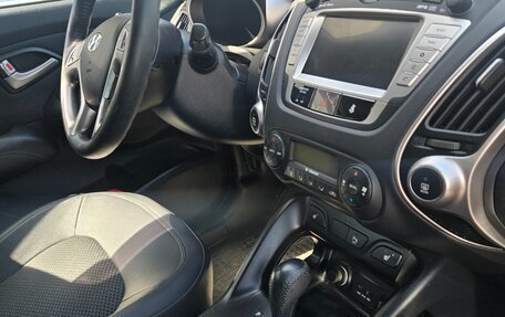Hyundai ix35 I рестайлинг, 2012 год, 1 350 000 рублей, 9 фотография