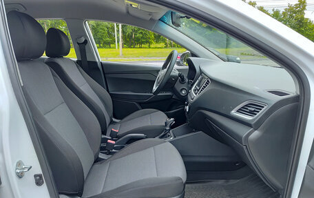 Hyundai Solaris II рестайлинг, 2021 год, 1 635 000 рублей, 15 фотография