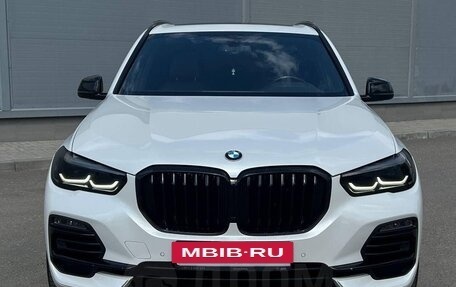 BMW X5, 2019 год, 6 700 000 рублей, 3 фотография