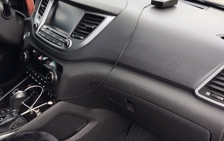 Hyundai Tucson III, 2018 год, 2 200 000 рублей, 9 фотография