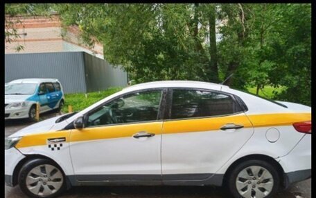 KIA Rio III рестайлинг, 2016 год, 3 фотография