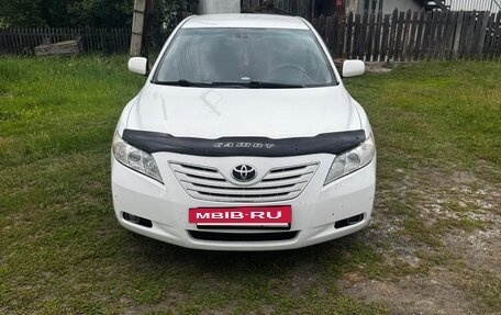 Toyota Camry, 2008 год, 950 000 рублей, 4 фотография