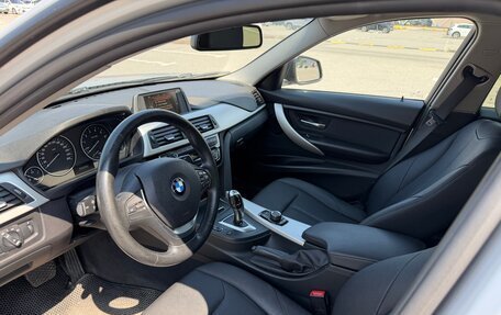 BMW 3 серия, 2017 год, 1 670 000 рублей, 5 фотография