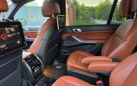 BMW X7, 2021 год, 6 950 000 рублей, 14 фотография