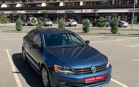 Volkswagen Jetta VI, 2015 год, 1 100 000 рублей, 1 фотография