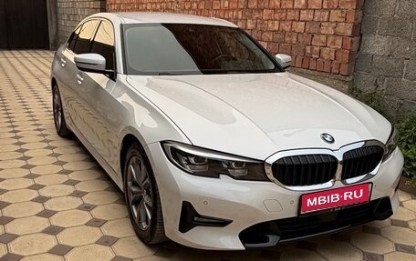BMW 3 серия, 2019 год, 2 590 000 рублей, 1 фотография