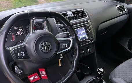 Volkswagen Polo VI (EU Market), 2018 год, 1 050 000 рублей, 1 фотография