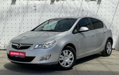 Opel Astra J, 2012 год, 775 000 рублей, 1 фотография
