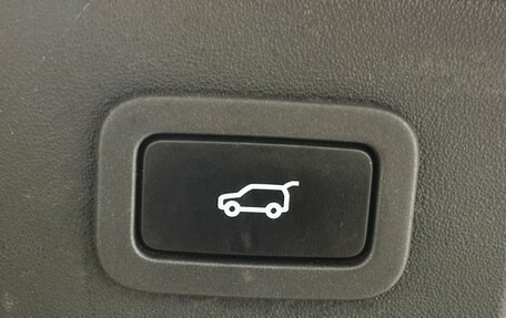 Land Rover Discovery Sport I рестайлинг, 2018 год, 2 170 000 рублей, 15 фотография