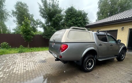 Mitsubishi L200 IV рестайлинг, 2013 год, 1 150 000 рублей, 3 фотография