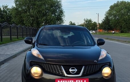 Nissan Juke II, 2011 год, 850 000 рублей, 2 фотография