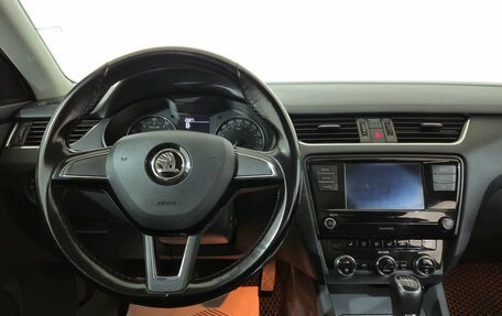 Skoda Octavia, 2017 год, 1 595 000 рублей, 11 фотография