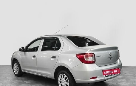 Renault Logan II, 2018 год, 795 000 рублей, 4 фотография