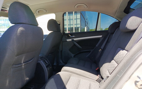 Skoda Octavia, 2011 год, 690 000 рублей, 16 фотография