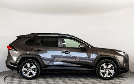 Toyota RAV4, 2020 год, 3 699 000 рублей, 5 фотография