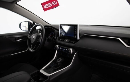 Toyota RAV4, 2020 год, 3 699 000 рублей, 20 фотография