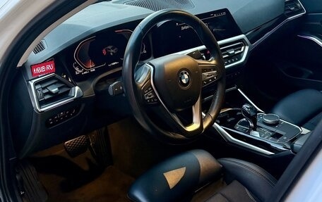 BMW 3 серия, 2019 год, 2 590 000 рублей, 5 фотография