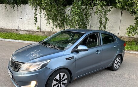 KIA Rio III рестайлинг, 2011 год, 565 000 рублей, 2 фотография