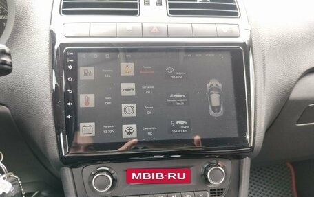 Volkswagen Polo VI (EU Market), 2011 год, 860 000 рублей, 13 фотография