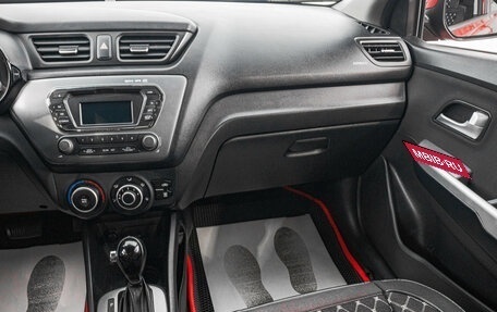 KIA Rio III рестайлинг, 2015 год, 1 049 000 рублей, 23 фотография