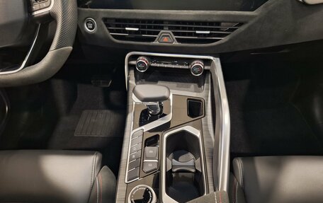 Geely Tugella FY11, 2023 год, 2 750 000 рублей, 17 фотография