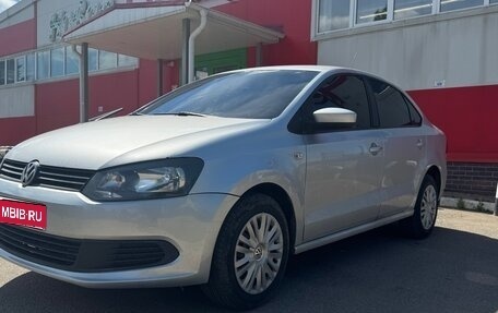 Volkswagen Polo VI (EU Market), 2012 год, 750 000 рублей, 1 фотография