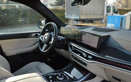 BMW X7, 2025 год, 18 500 000 рублей, 24 фотография