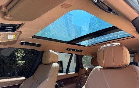 Land Rover Range Rover IV рестайлинг, 2024 год, 20 990 000 рублей, 14 фотография