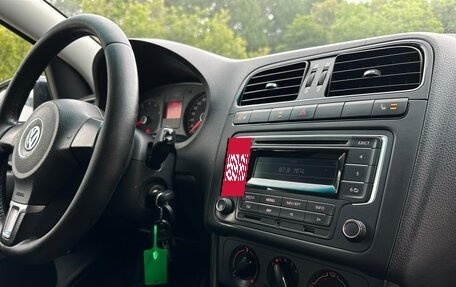 Volkswagen Polo VI (EU Market), 2012 год, 700 000 рублей, 13 фотография