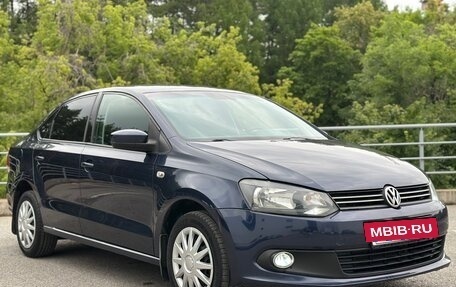 Volkswagen Polo VI (EU Market), 2012 год, 700 000 рублей, 3 фотография