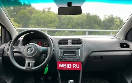 Volkswagen Polo VI (EU Market), 2012 год, 700 000 рублей, 10 фотография