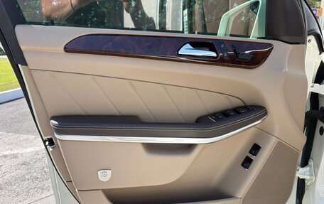 Mercedes-Benz GL-Класс, 2013 год, 3 800 000 рублей, 21 фотография