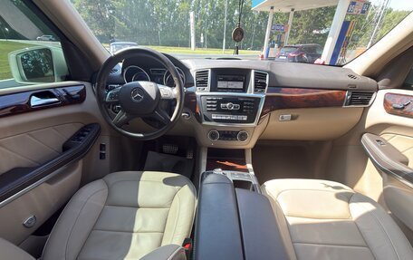 Mercedes-Benz GL-Класс, 2013 год, 3 800 000 рублей, 30 фотография