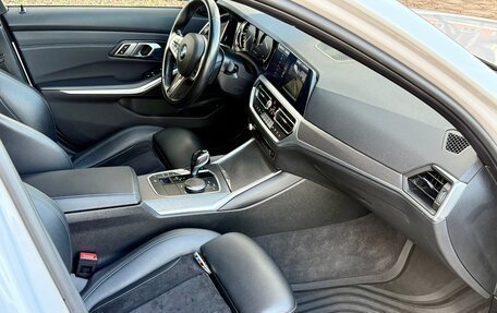BMW 3 серия, 2020 год, 3 650 000 рублей, 12 фотография