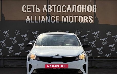 KIA Rio IV, 2021 год, 1 120 000 рублей, 2 фотография