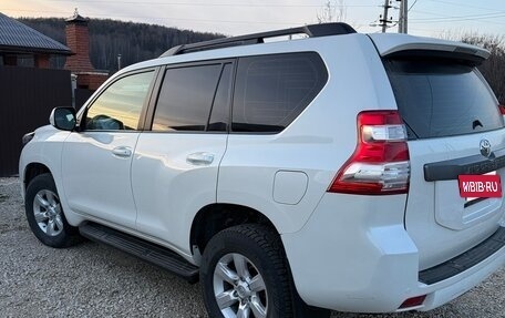Toyota Land Cruiser Prado 150 рестайлинг 2, 2015 год, 3 550 000 рублей, 7 фотография