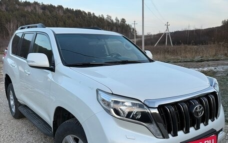 Toyota Land Cruiser Prado 150 рестайлинг 2, 2015 год, 3 550 000 рублей, 15 фотография