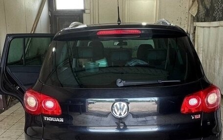 Volkswagen Tiguan I, 2008 год, 650 000 рублей, 2 фотография