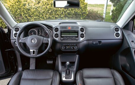 Volkswagen Tiguan I, 2011 год, 1 095 000 рублей, 12 фотография