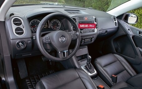 Volkswagen Tiguan I, 2011 год, 1 095 000 рублей, 9 фотография
