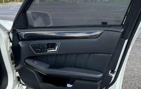 Mercedes-Benz E-Класс, 2011 год, 2 500 000 рублей, 8 фотография