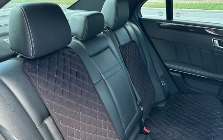 Mercedes-Benz E-Класс, 2011 год, 2 500 000 рублей, 12 фотография