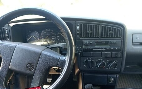 Volkswagen Passat B3, 1992 год, 300 000 рублей, 11 фотография