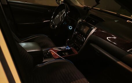 Toyota Camry, 2014 год, 1 500 000 рублей, 4 фотография